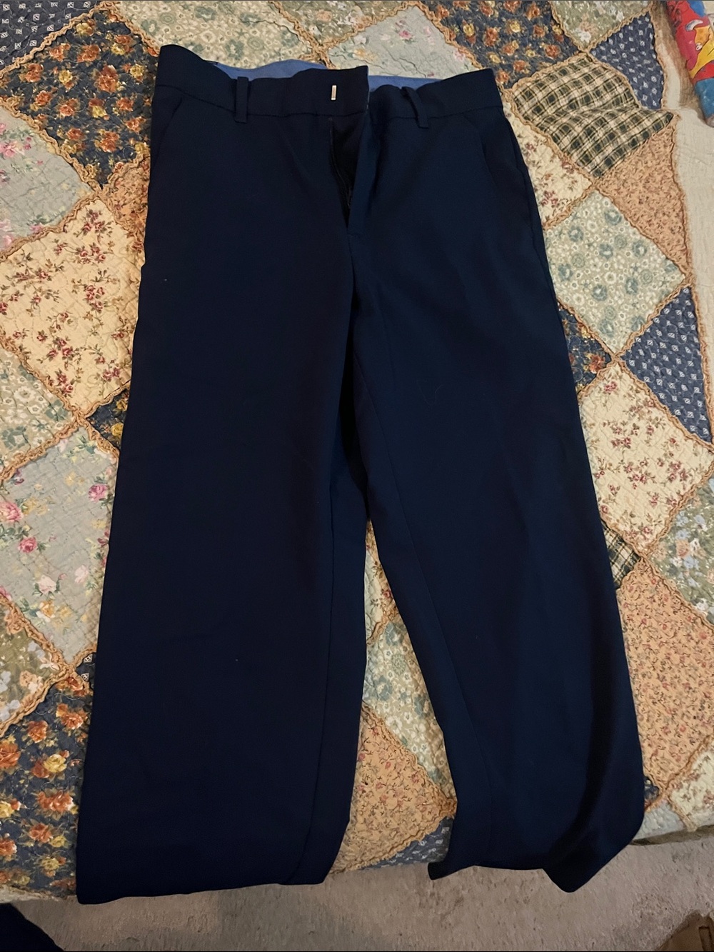 Izod dress pants